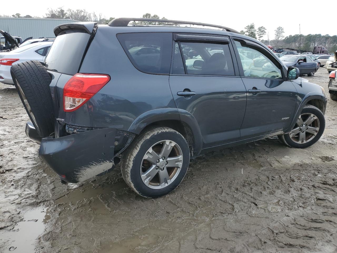 2008 Toyota RAV 4 VIN JTMBK32V385048121 Copart auction photo, rear end / minor dent/scratches damage thumbnail 3