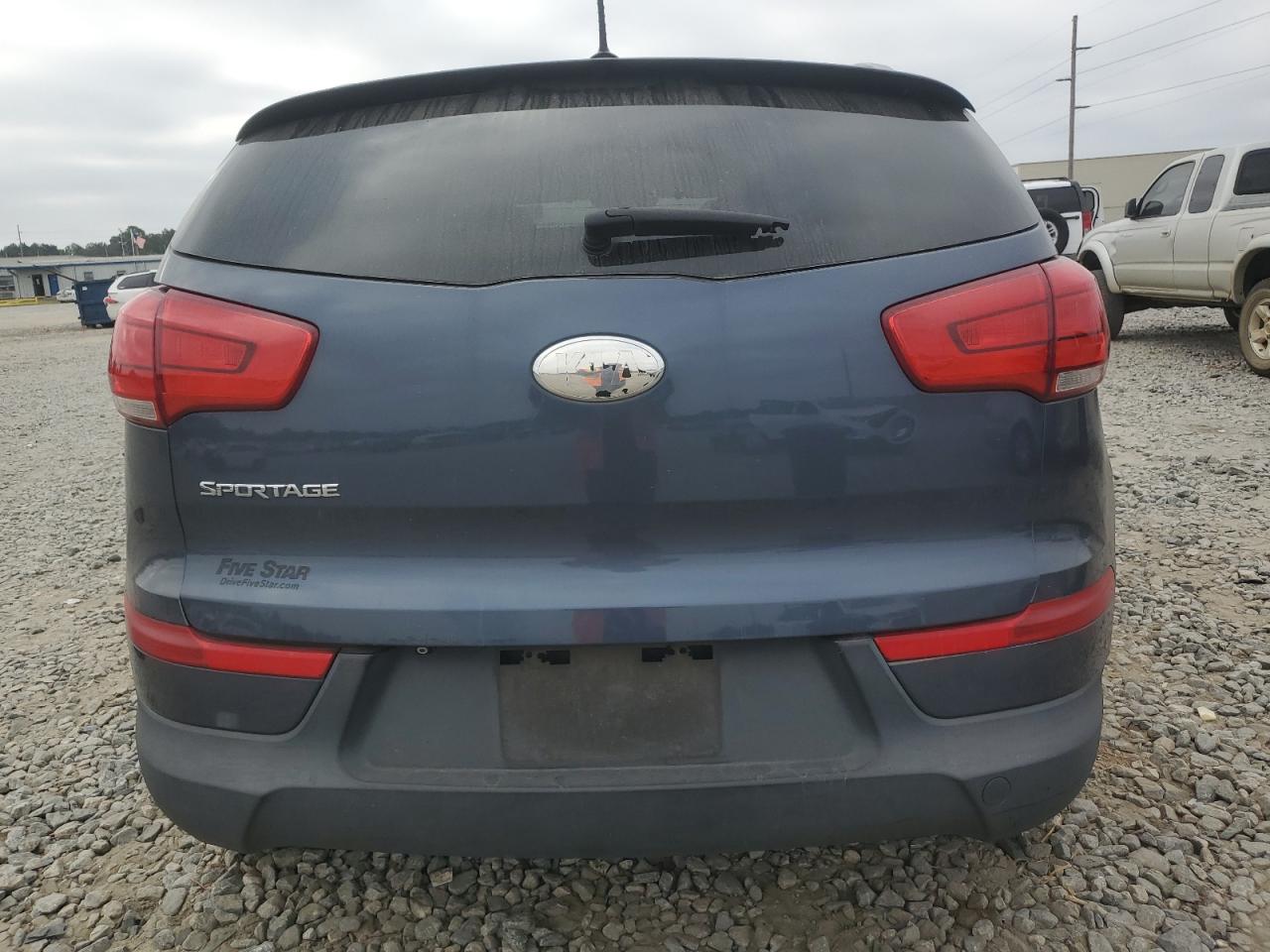 2016 KIA Sportage VIN KNDPB3ACXG7866471 Copart auction photo, side damage thumbnail 6