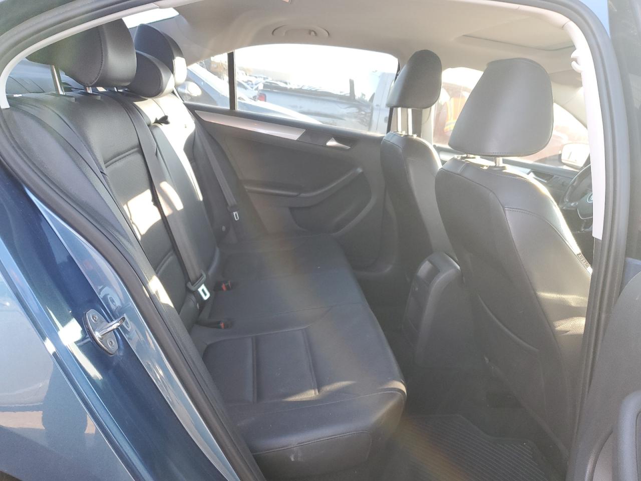 2017 Volkswagen Jetta VIN 3VWDB7AJ9HM239788 Copart auction photo, front end damage thumbnail 10