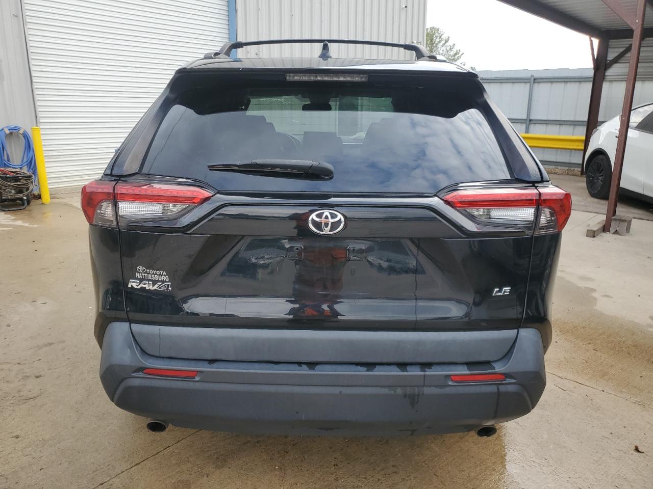 2019 Toyota RAV 4 VIN 2T3H1RFV4KC029413 Copart auction photo, front end damage thumbnail 6