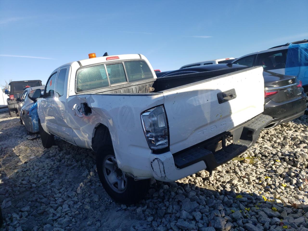 2016 Toyota Tacoma VIN 5TFRX5GN0GX067748 Copart auction photo, all over damage thumbnail 2