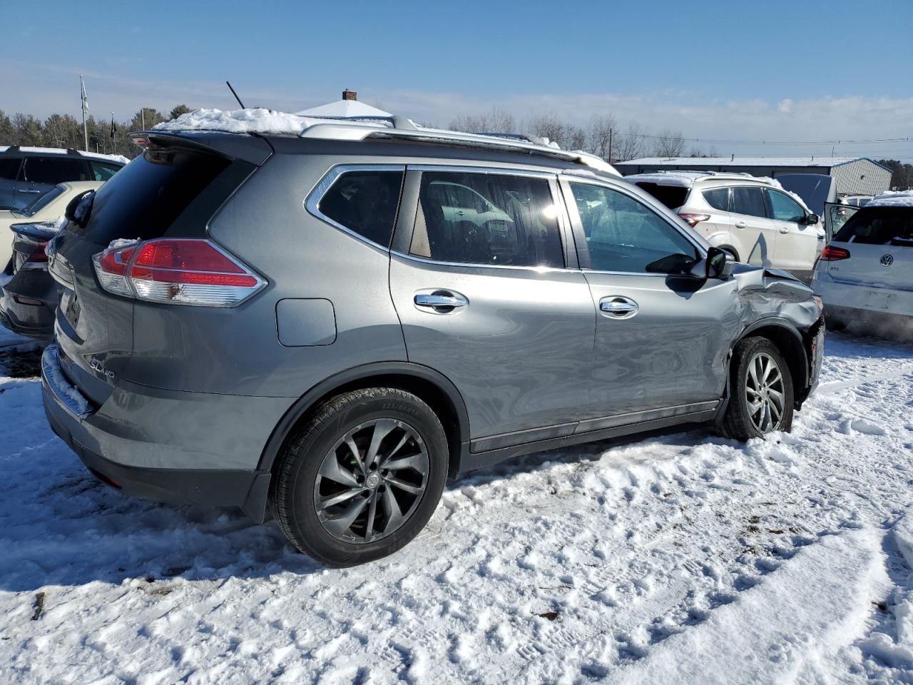 2015 Nissan Rogue VIN 5N1AT2MV4FC860130 Copart auction photo, front end damage thumbnail 3