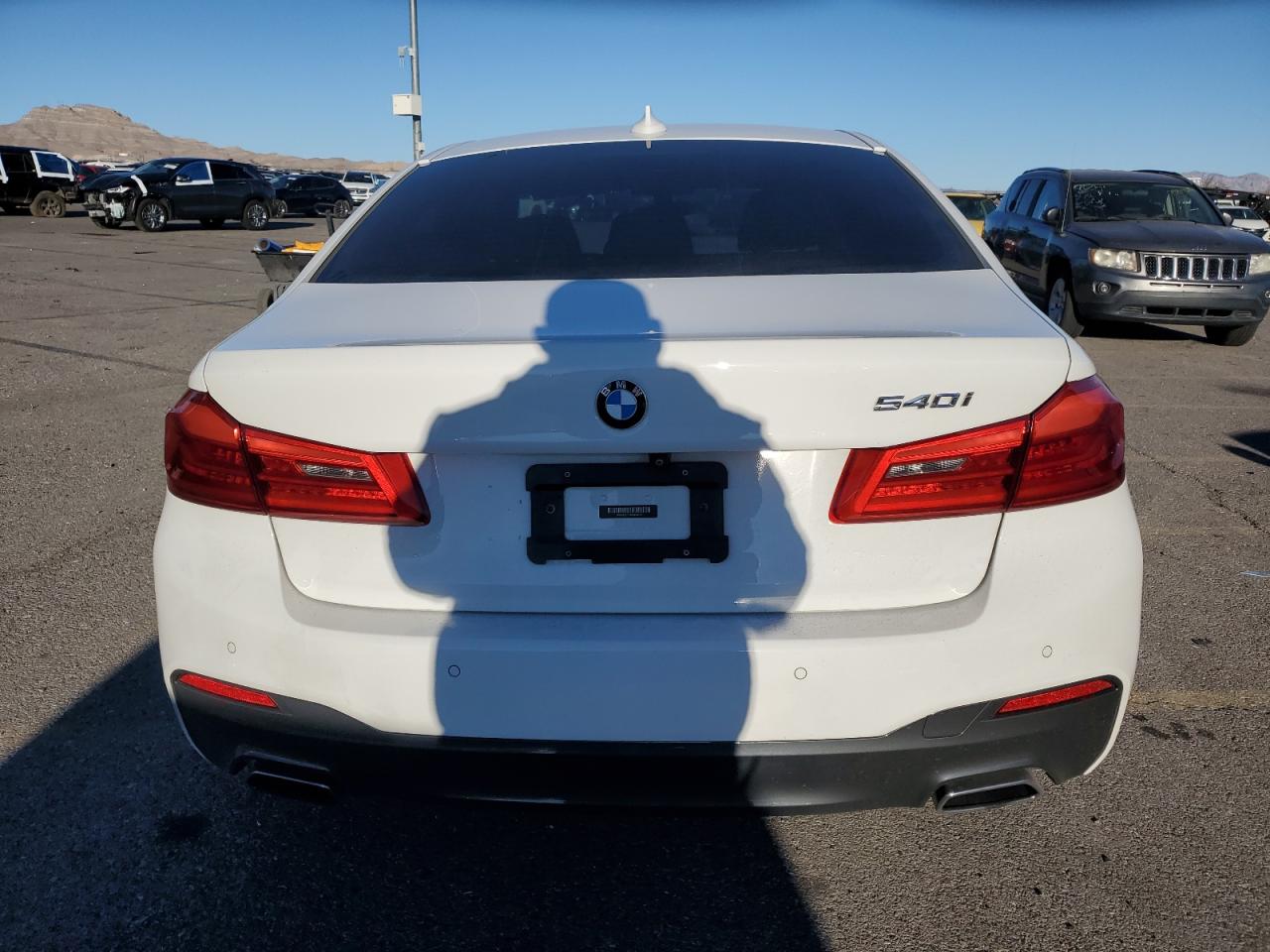 2017 BMW 5er VIN WBAJE5C37HG914612 Copart auction photo, undercarriage damage thumbnail 6