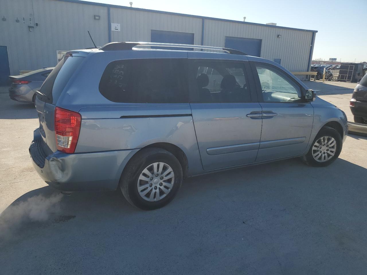 2014 KIA Sedona VIN KNDMG4C70E6538411 Copart auction photo, rear end / mechanical damage thumbnail 3