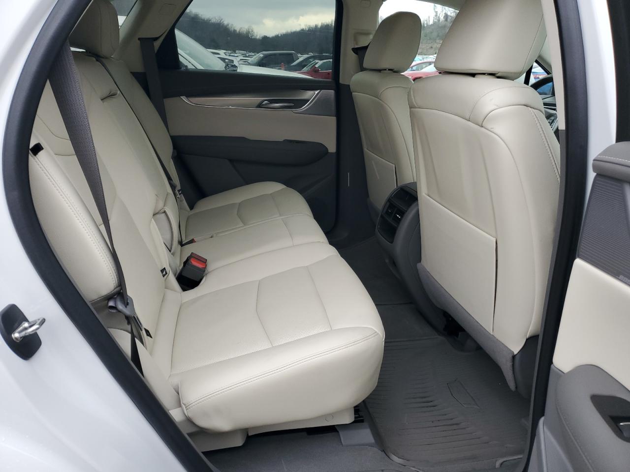 2022 Cadillac XT5 VIN 1GYKNDR45NZ168236 Copart auction photo, front end / side damage thumbnail 11