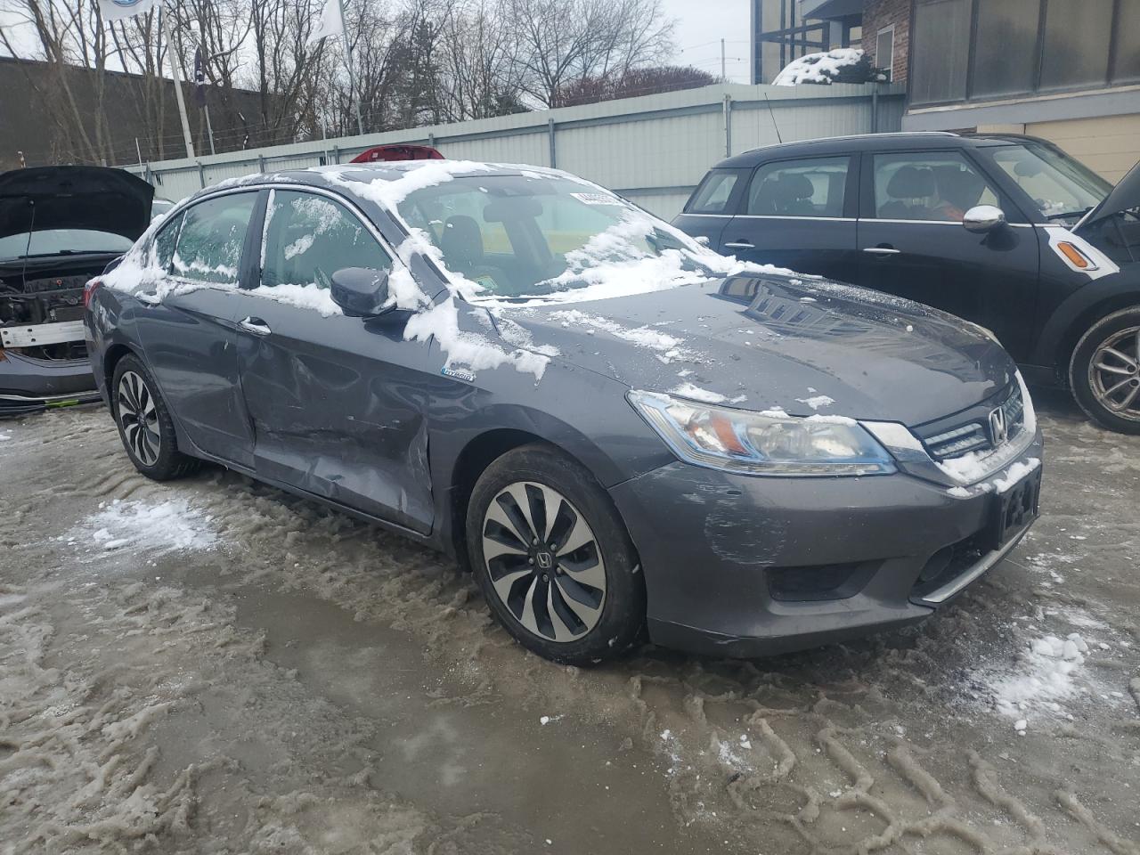 2014 Honda Accord VIN 1HGCR6F75EA002503 Copart auction photo, side damage thumbnail 4