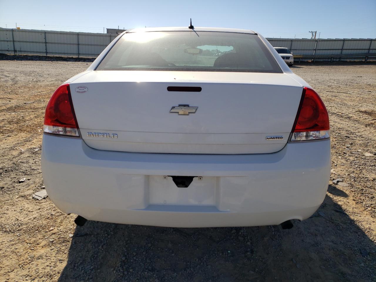 2014 Chevrolet Impala VIN 2G1WA5E3XE1188246 Copart auction photo, front end / minor dent/scratches damage thumbnail 6