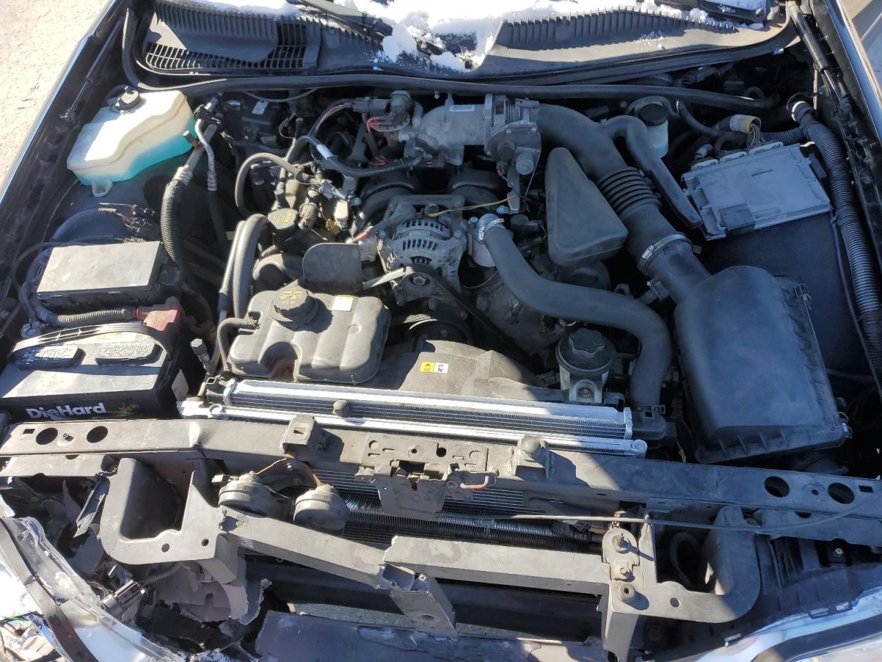 2011 Lincoln Town Car VIN 2LNBL8EV0BX756480 Copart auction photo, front end / side damage thumbnail 11