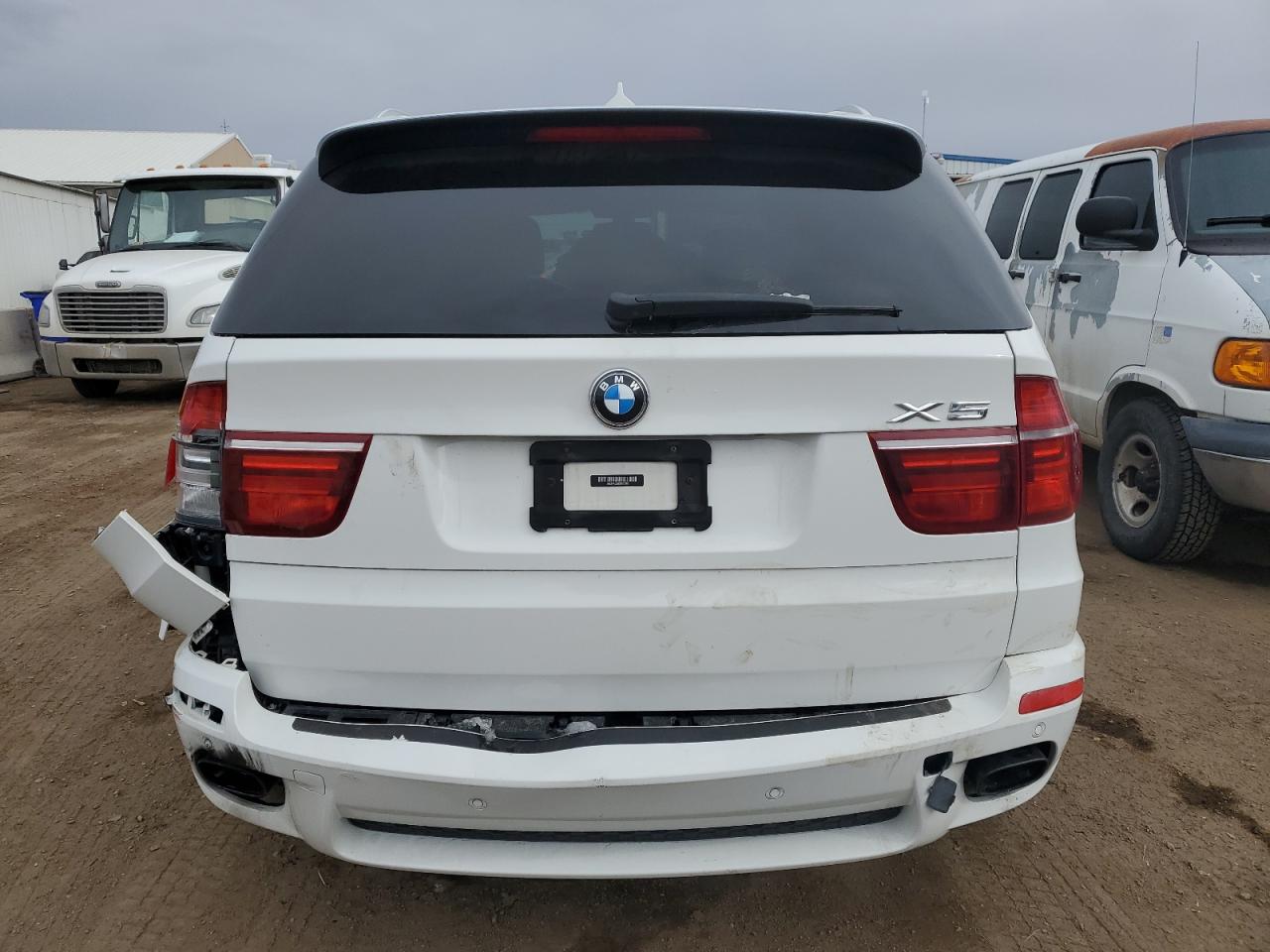 2013 BMW X5 VIN 5UXZV4C58D0B03990 Copart auction photo, rear end / side damage thumbnail 6