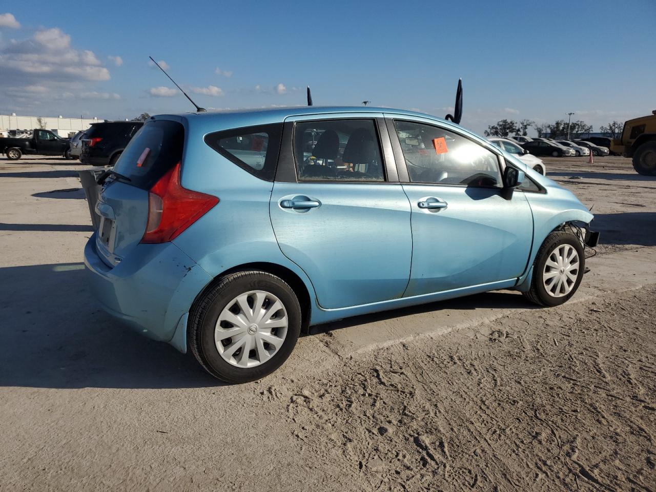 2015 Nissan Versa VIN 3N1CE2CP4FL389923 Copart auction photo, front end damage thumbnail 3