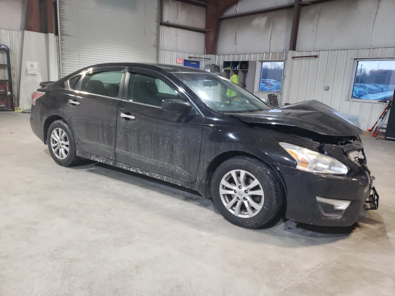 2014 Nissan Altima VIN 1N4AL3AP3EN385823 Copart auction photo, front end damage thumbnail 4