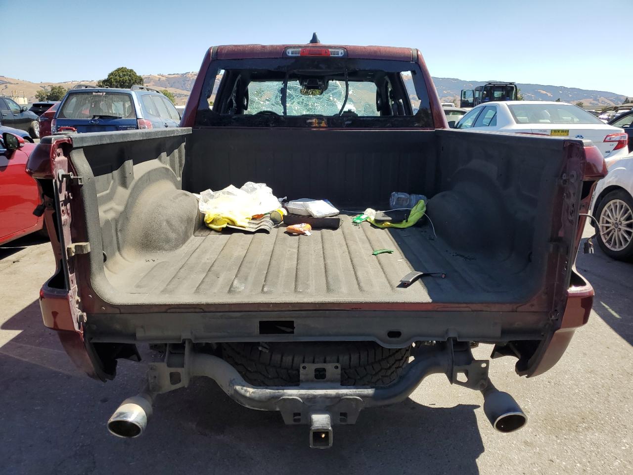 2019 RAM 1500 VIN 1C6SRFHT8KN759587 Copart auction photo, vandalism / stripped damage thumbnail 6