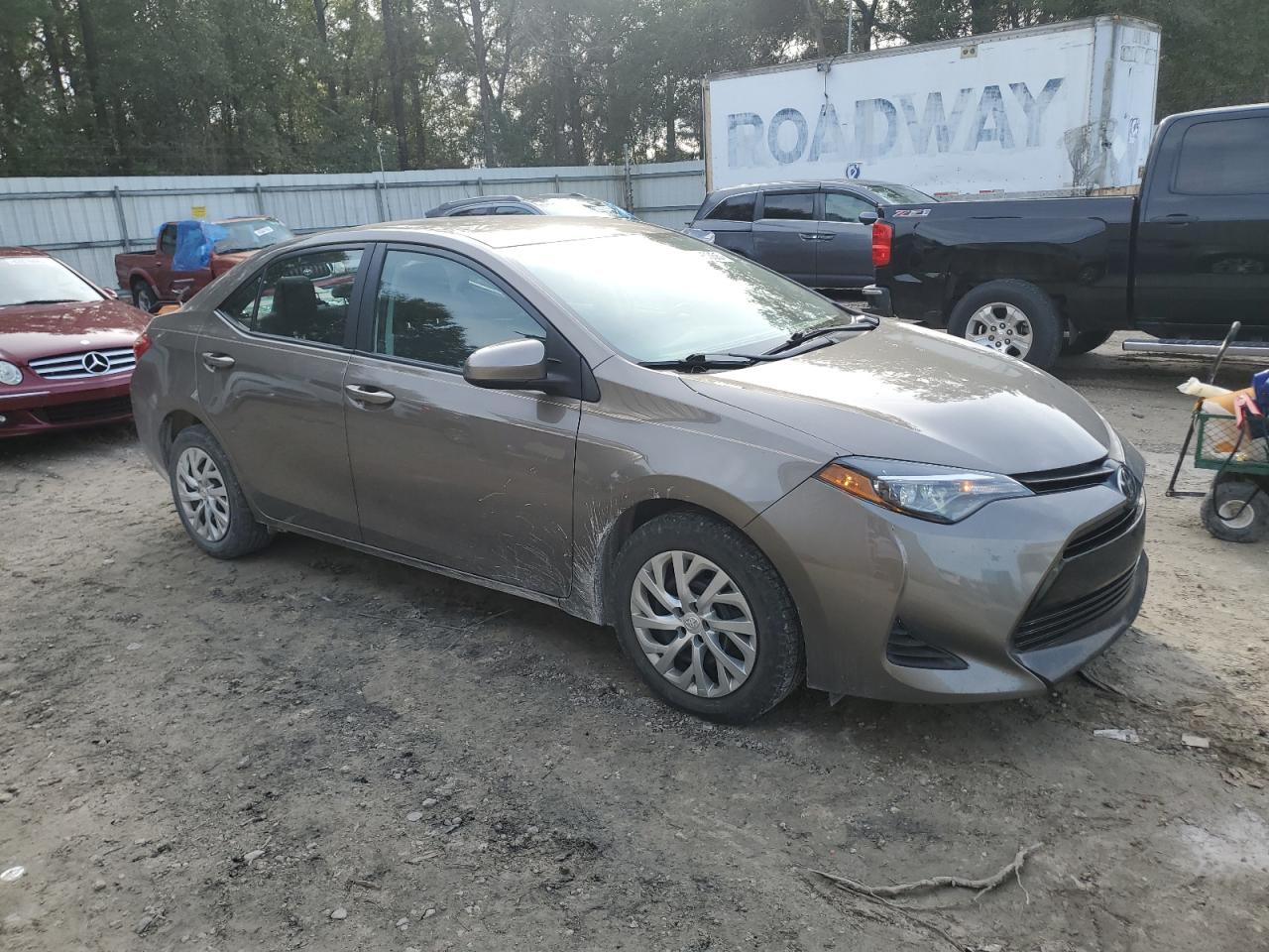 2019 Toyota Corolla VIN 2T1BURHE8KC191628 Copart auction photo, top/roof / front end damage thumbnail 4