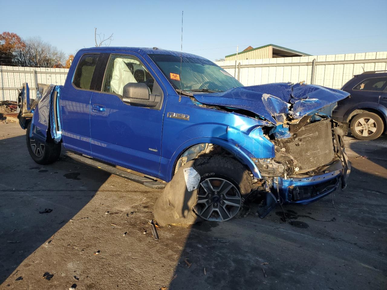 2016 Ford F-150 VIN 1FTFX1EG1GFB07311 Copart auction photo, front end / rear end damage thumbnail 4