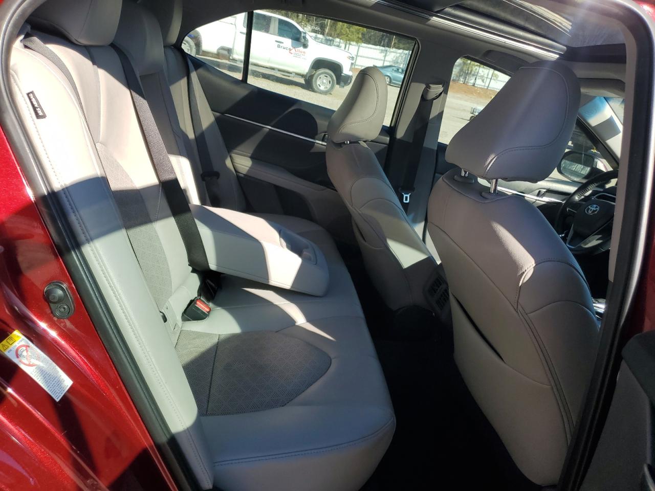2018 Toyota Camry VIN 4T1B61HK7JU507423 Copart auction photo, front end damage thumbnail 10