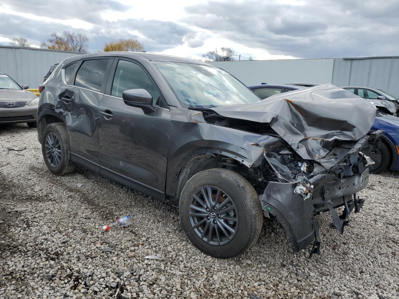 2019 Mazda CX-5 VIN JM3KFBCM9K1632078 Copart auction photo, front end / side damage thumbnail 4