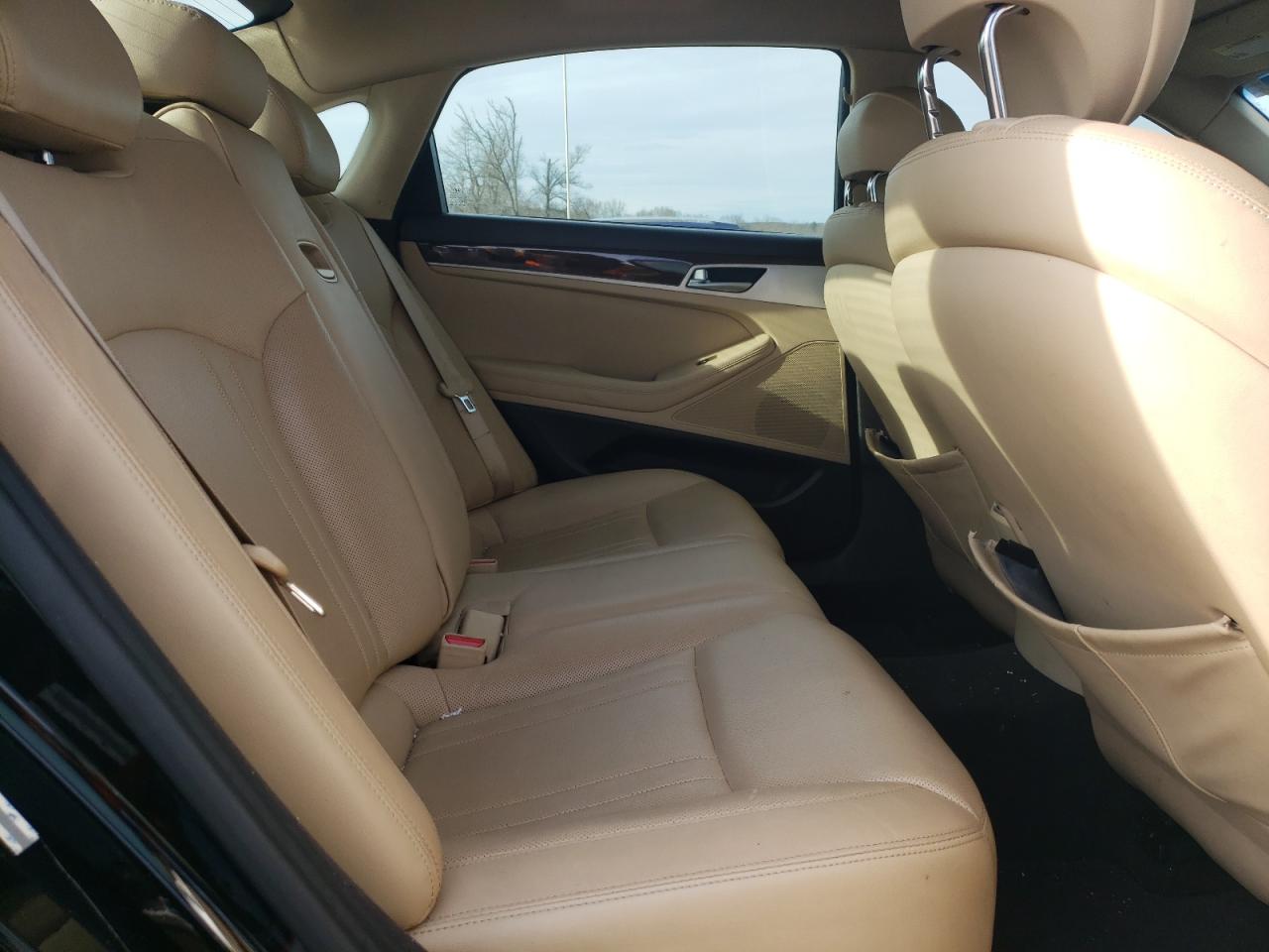 2015 Hyundai Genesis VIN KMHGN4JE3FU052415 Copart auction photo, side / front end damage thumbnail 10