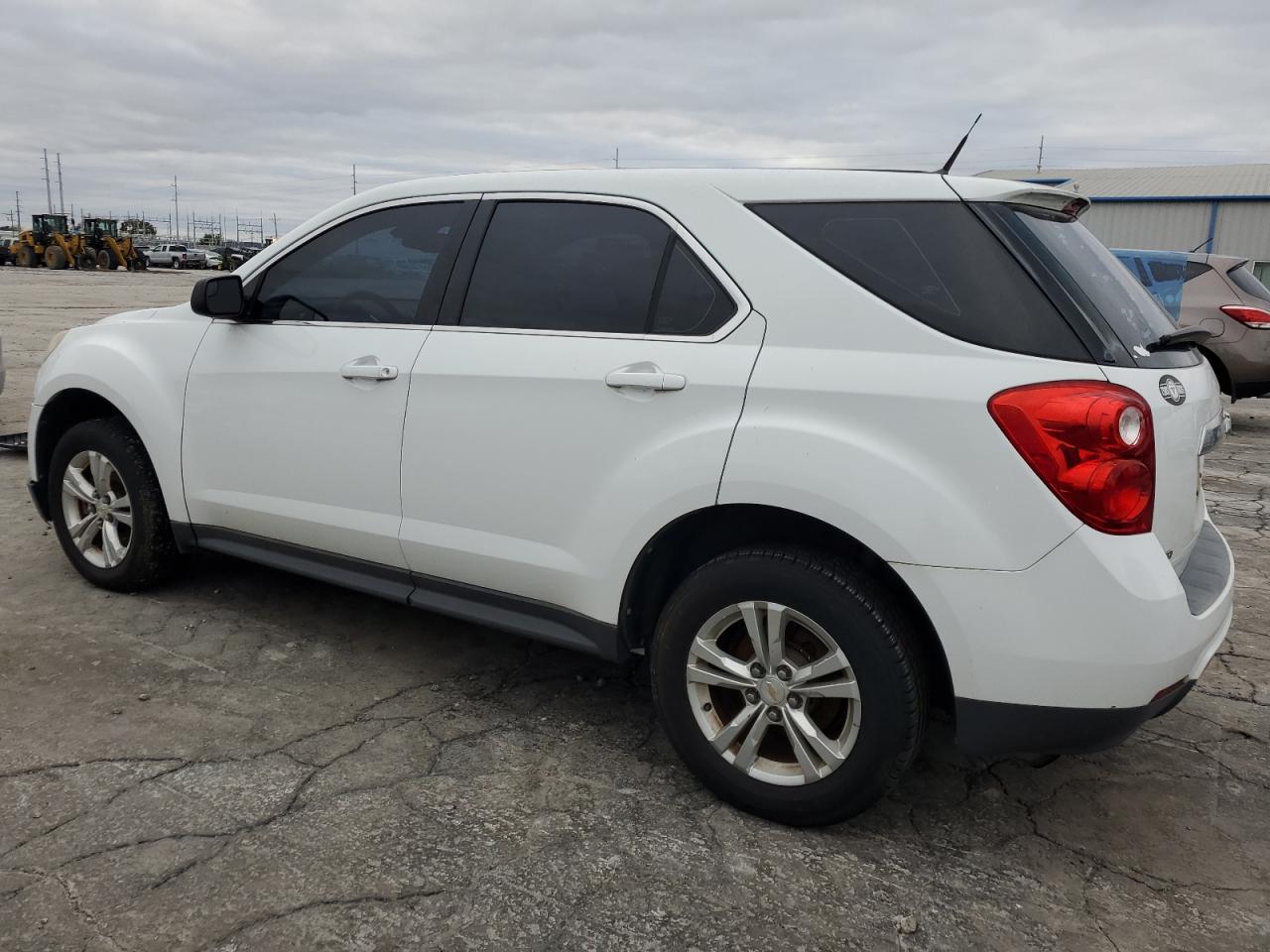 2012 Chevrolet Equinox VIN 2GNALBEK4C1130526 Copart auction photo, side / front end damage thumbnail 2