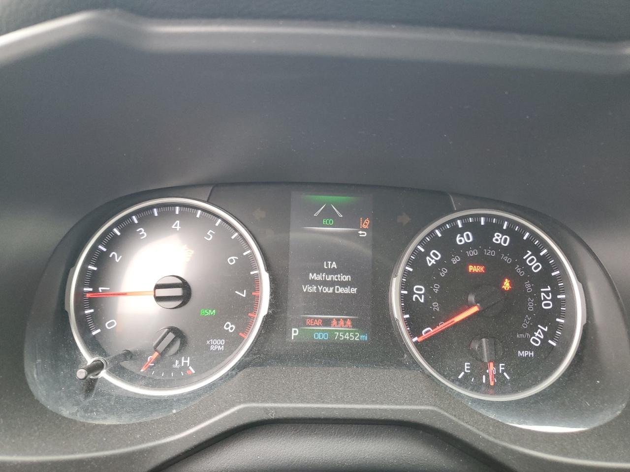2019 Toyota RAV 4 VIN 2T3W1RFVXKW002500 Copart auction photo, front end damage thumbnail 9