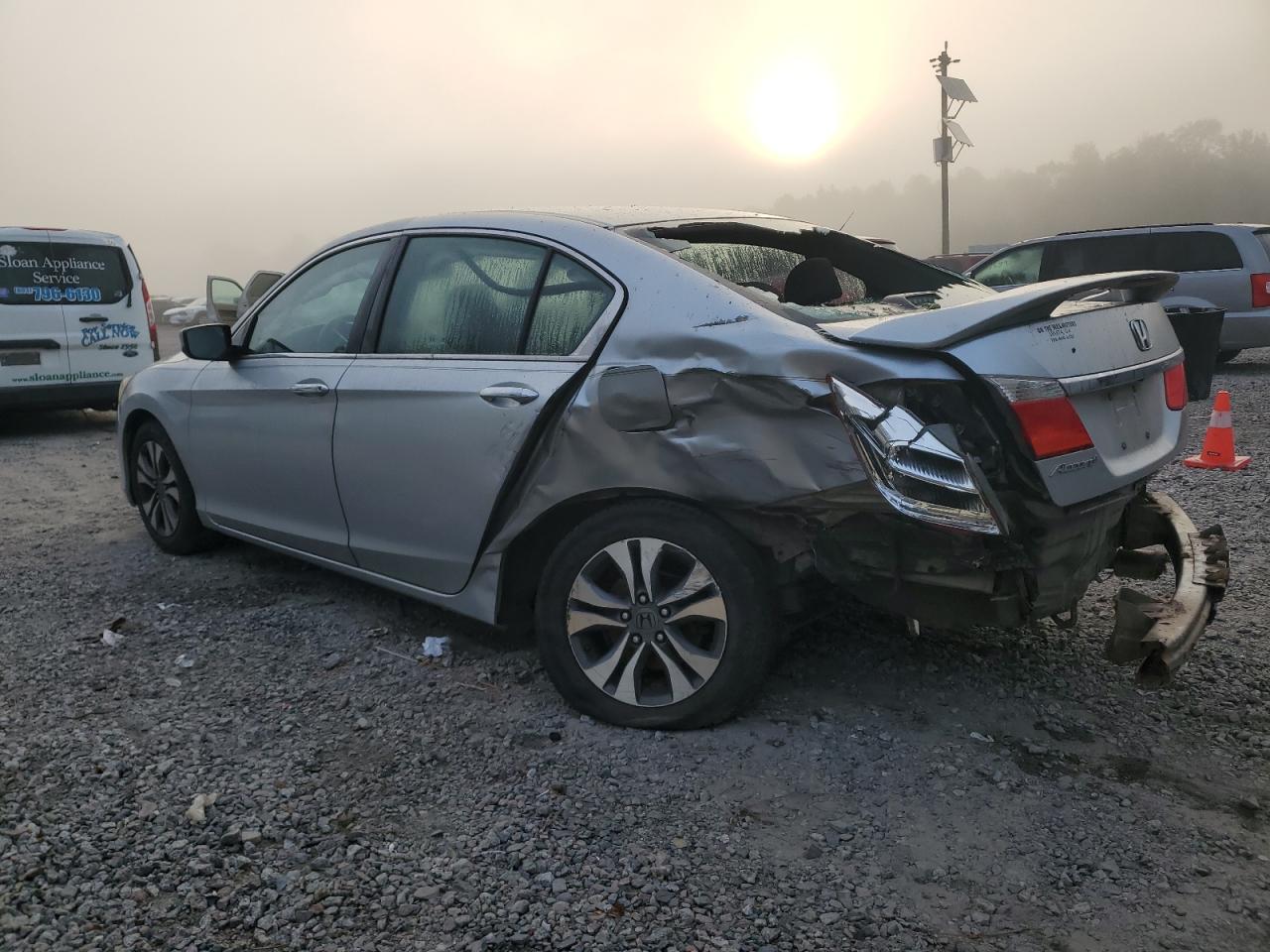 2013 Honda Accord VIN 1HGCR2F39DA145541 Copart auction photo, rear end damage thumbnail 2