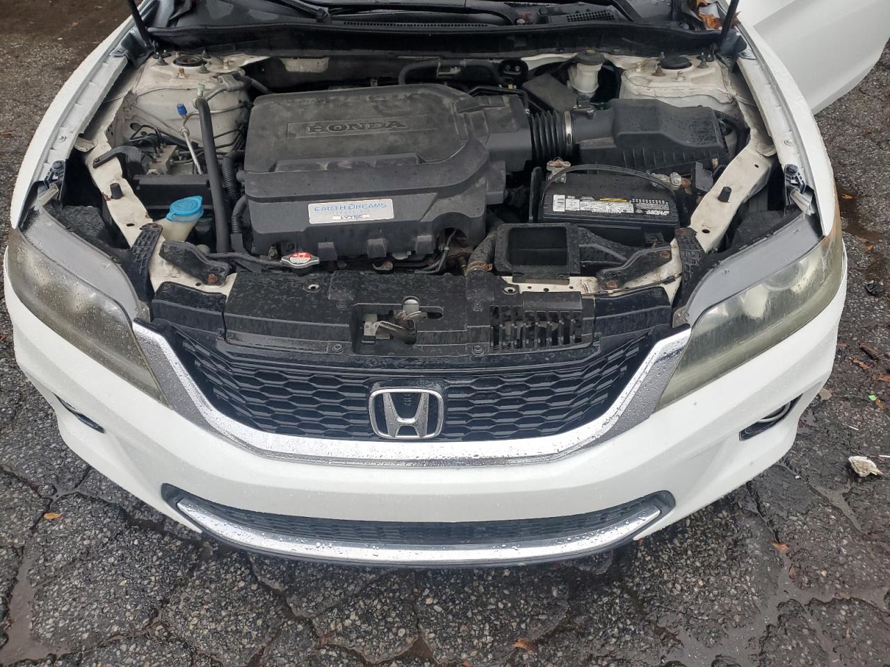 2015 Honda Accord VIN 1HGCT2B84FA001515 Copart auction photo, front end damage thumbnail 11