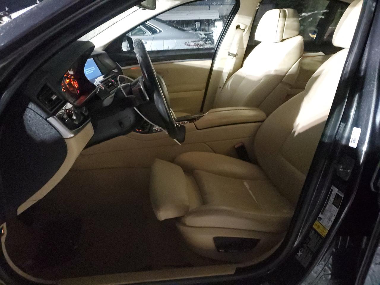 2011 BMW 5er VIN WBAFU9C54BC785194 Copart auction photo, minor dent/scratches damage thumbnail 7