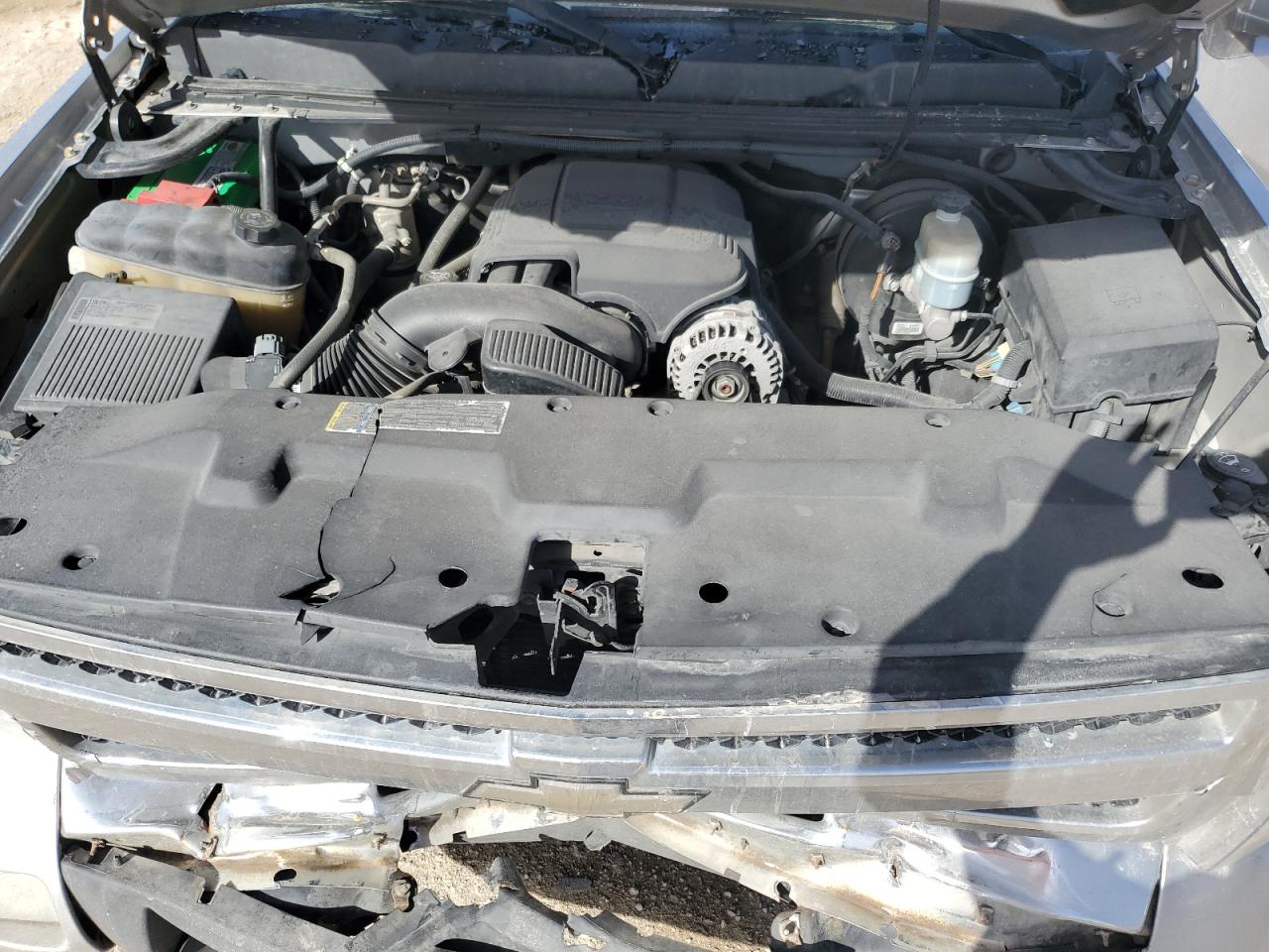 2010 Chevrolet Silverado VIN 3GCRCSE08AG232099 Copart auction photo, front end / minor dent/scratches damage thumbnail 13