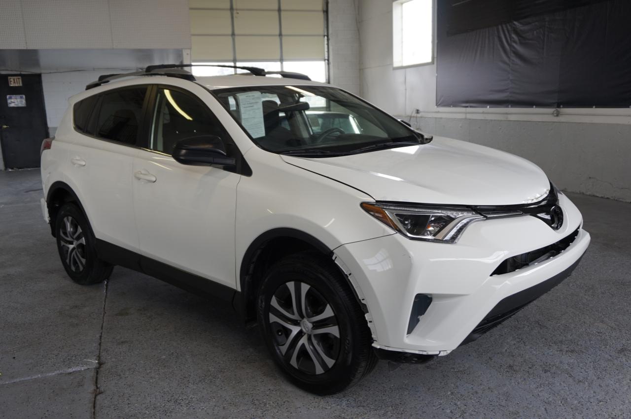 2016 Toyota RAV 4 VIN JTMZFREV5GJ097389