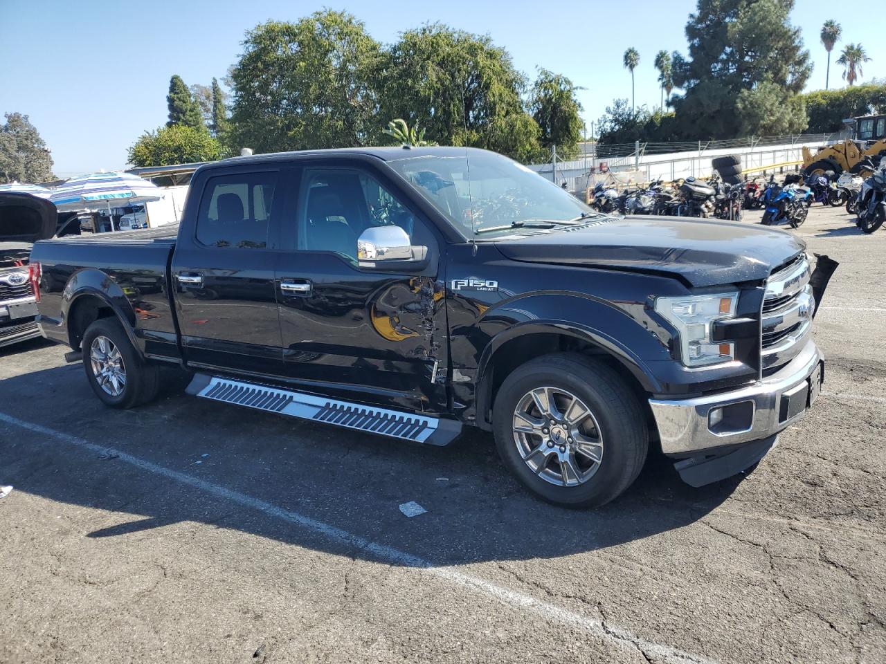 2016 Ford F-150 VIN 1FTEW1CG3GKD32385 Copart auction photo, front end / side damage thumbnail 4