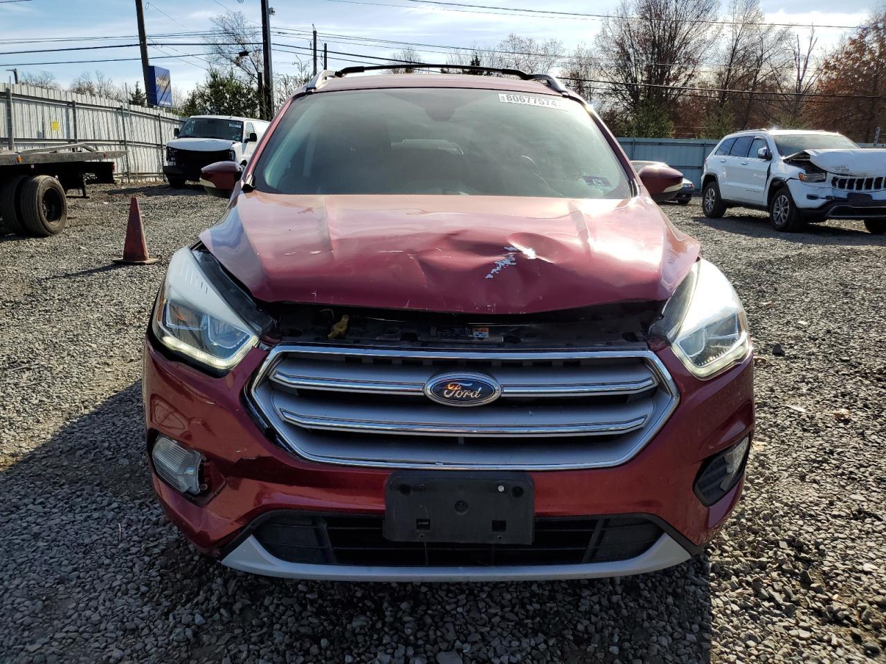 2017 Ford Escape VIN 1FMCU9JD5HUD02889 Copart auction photo, front end damage thumbnail 5