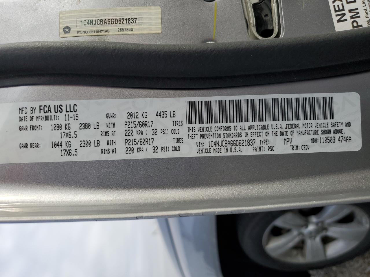2016 Jeep Compass VIN 1C4NJCBA6GD621837 Copart auction photo, front end / side damage thumbnail 15