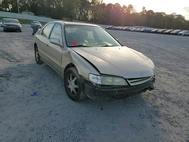 1994 Honda Accord VIN 1HGCD5658RA132269 Copart auction photo, all over damage thumbnail 11