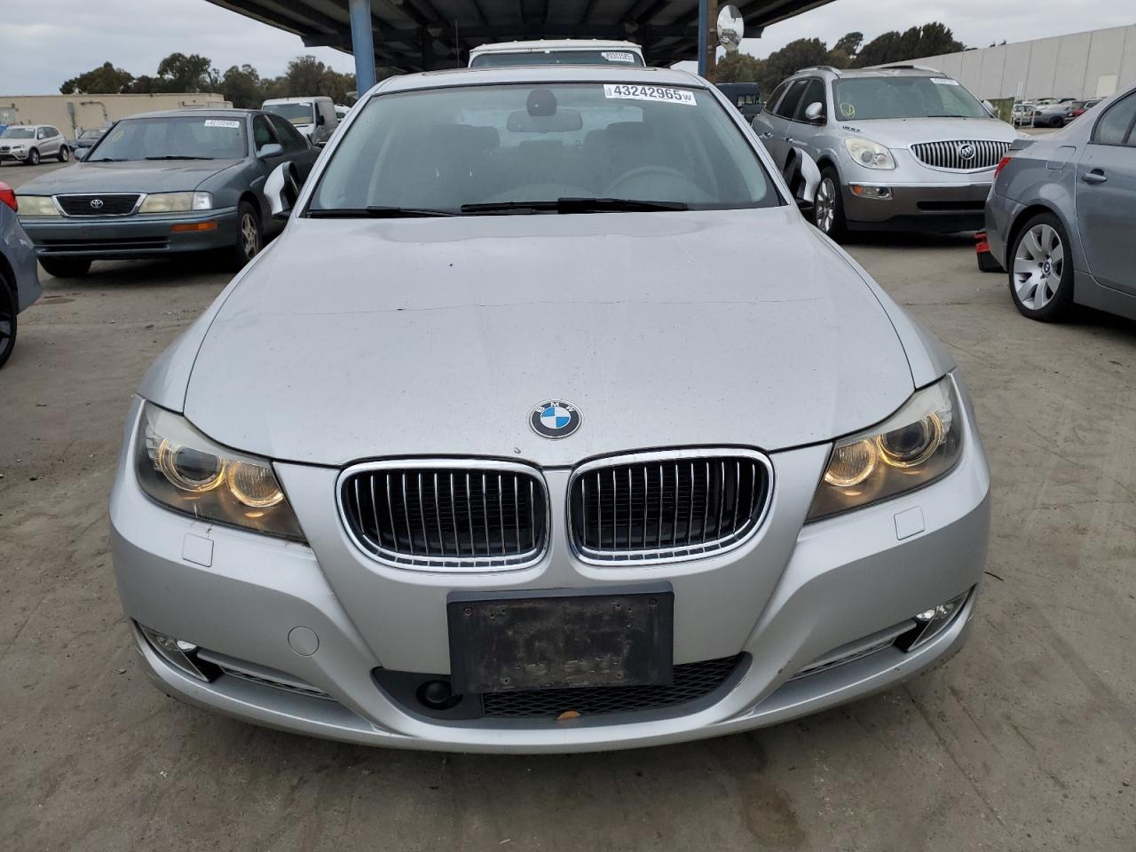 2010 BMW 3er VIN WBAPN7C57AA266852 Copart auction photo, minor dent/scratches damage thumbnail 5