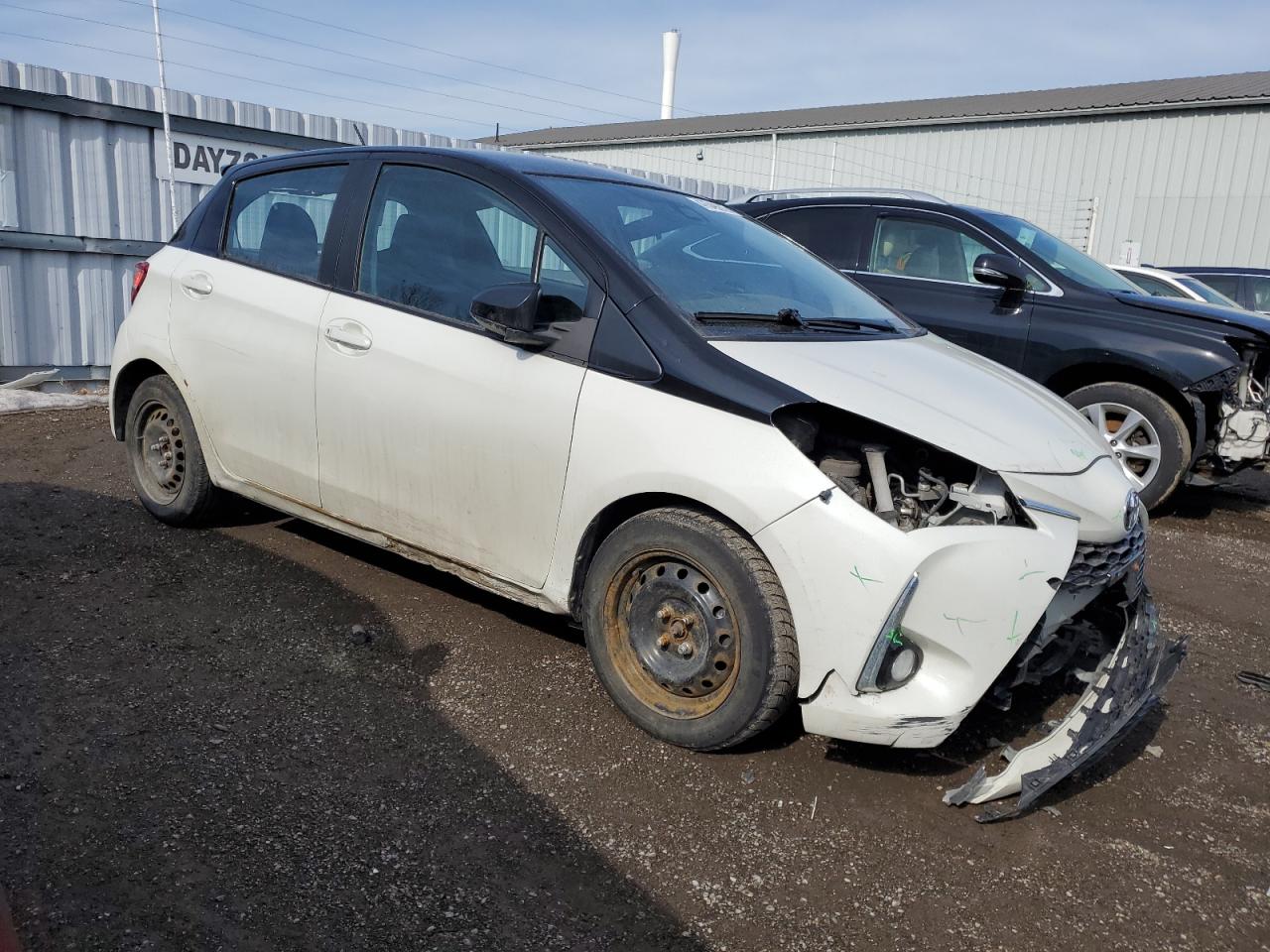 2018 Toyota Yaris VIN VNKKTUD34JA094446 Copart auction photo, front end / rear end damage thumbnail 4