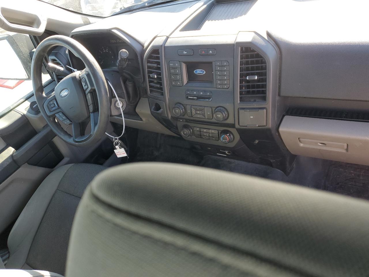 2018 Ford F-150 VIN 1FTMF1CP9JKF77937 Copart auction photo, rear end damage thumbnail 8