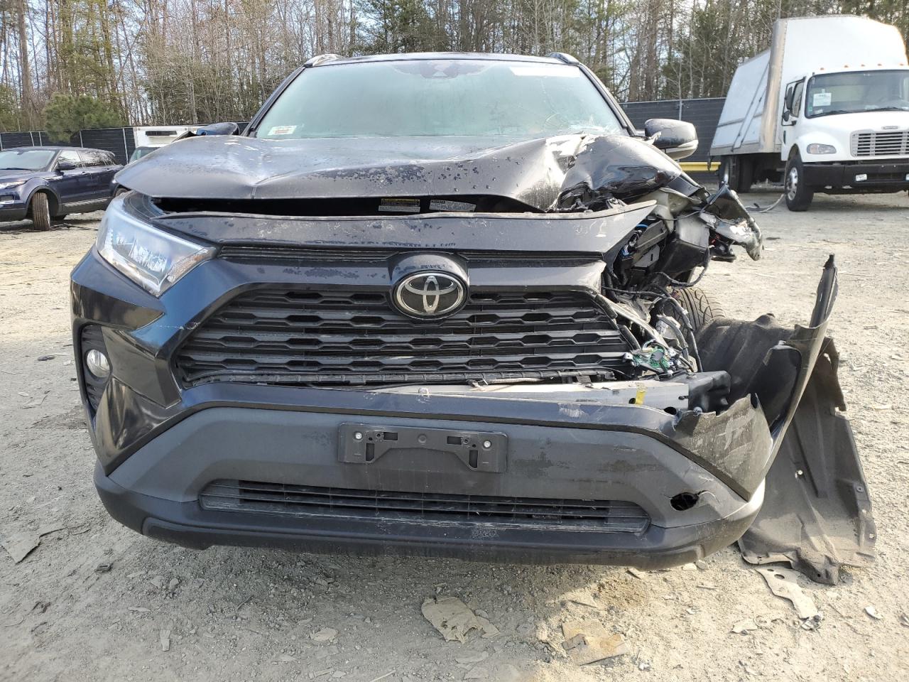 2020 Toyota RAV 4 VIN 2T3P1RFV6LC101399 Copart auction photo, front end damage thumbnail 5