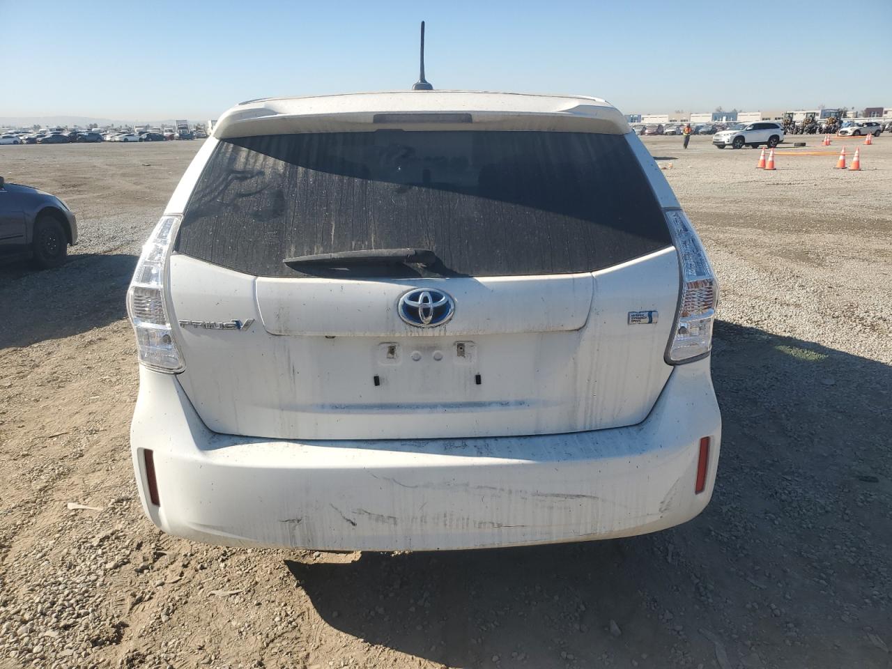 2013 Toyota Prius VIN JTDZN3EU6D3226246 Copart auction photo, front end damage thumbnail 6
