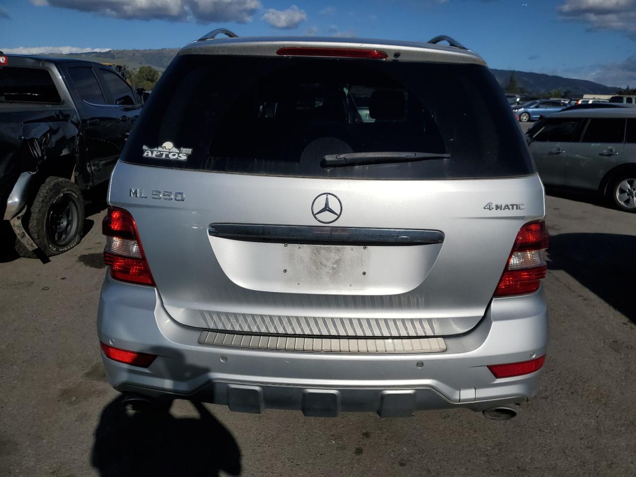 2011 Mercedes-Benz M-klasse VIN 4JGBB7CB2BA652121 Copart auction photo, front end damage thumbnail 6