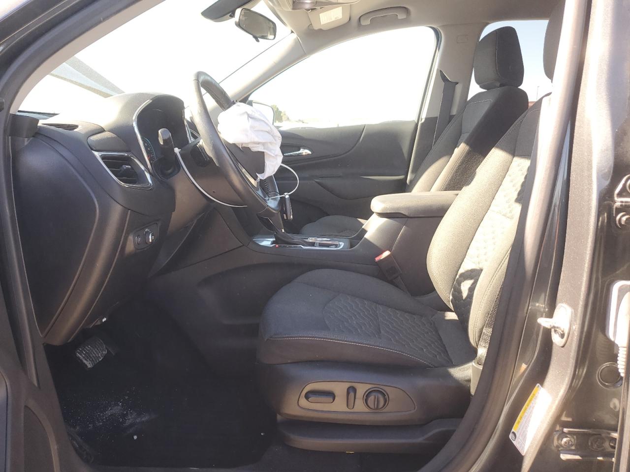 2019 Chevrolet Equinox VIN 3GNAXKEV0KS630779 Copart auction photo, front end damage thumbnail 7