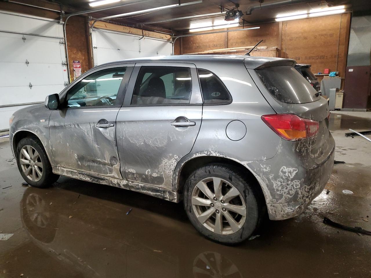 2015 Mitsubishi Outlander VIN 4A4AR3AU8FE051473 Copart auction photo, side damage thumbnail 2
