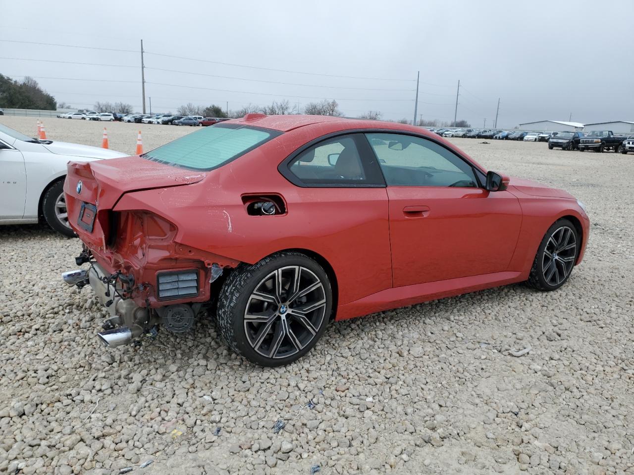 2024 BMW 2er VIN 3MW23CM0XR8E03995 Copart auction photo, undercarriage / rear end damage thumbnail 3