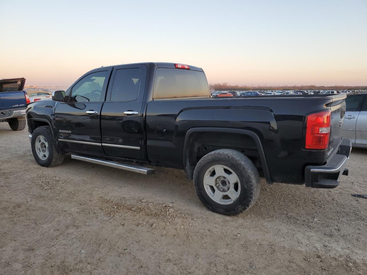 2014 GMC Sierra VIN 1GTR1VEC3EZ126425 Copart auction photo, front end / undercarriage damage thumbnail 2