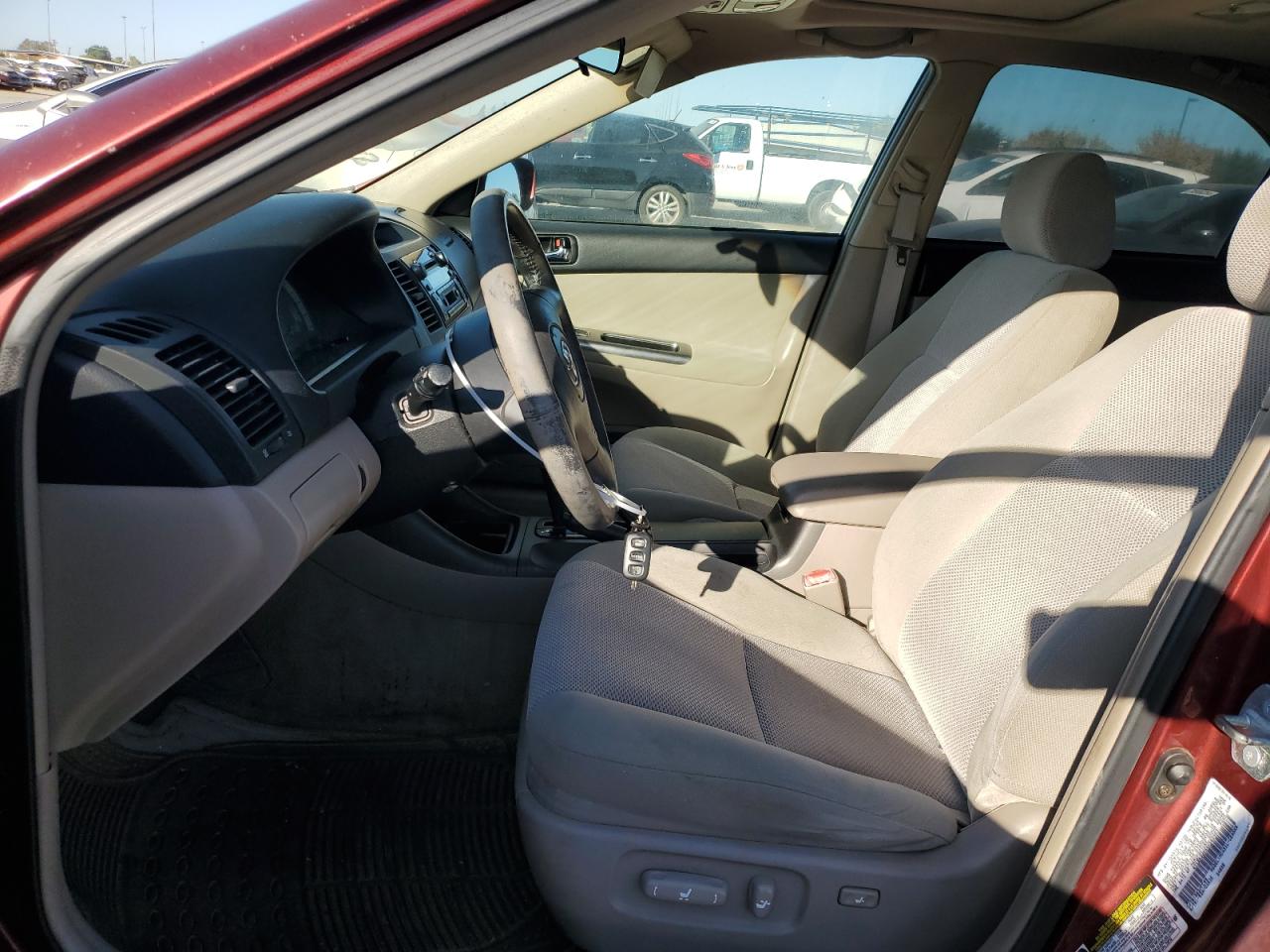 2004 Toyota Camry VIN 4T1BA32K64U502463 Copart auction photo, front end damage thumbnail 7