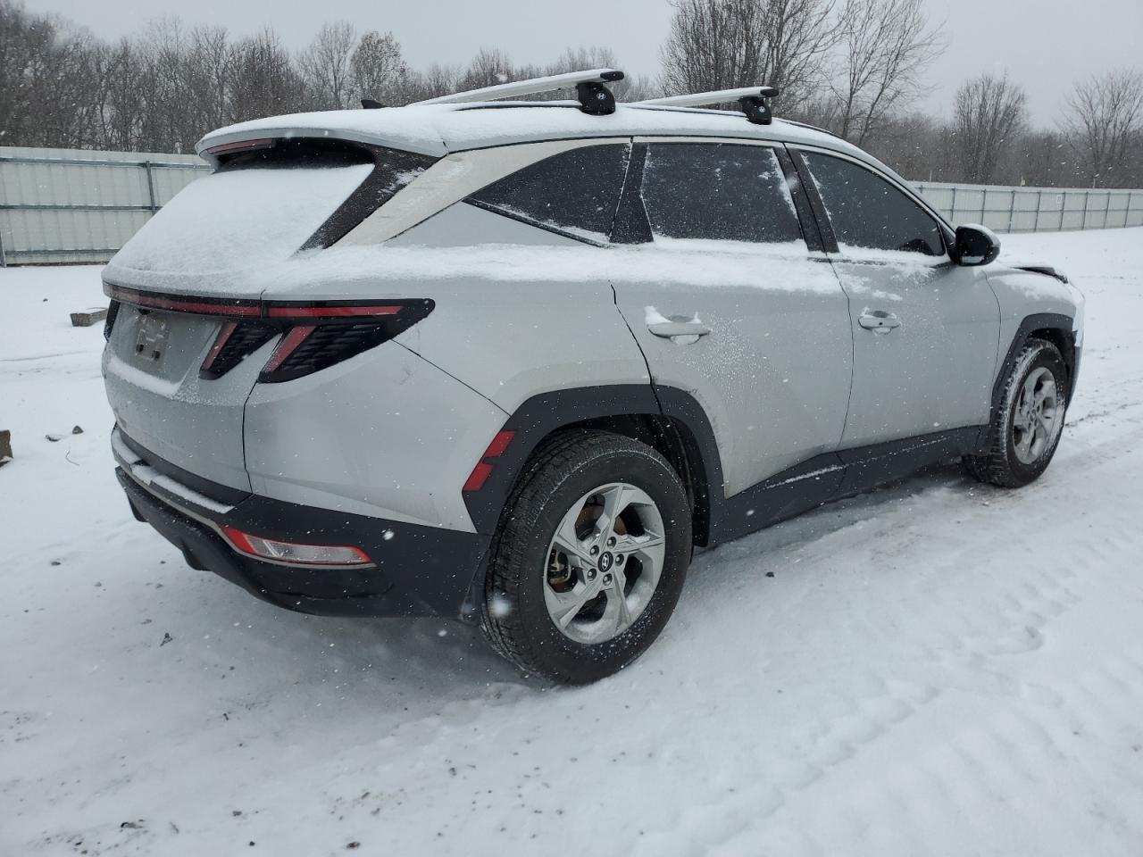 2022 Hyundai Tucson VIN 5NMJB3AE8NH049612 Copart auction photo, front end damage thumbnail 3