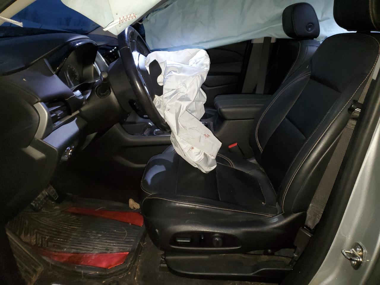 2019 Chevrolet Traverse VIN 1GNEVJKW4KJ270951 Copart auction photo, all over damage thumbnail 7