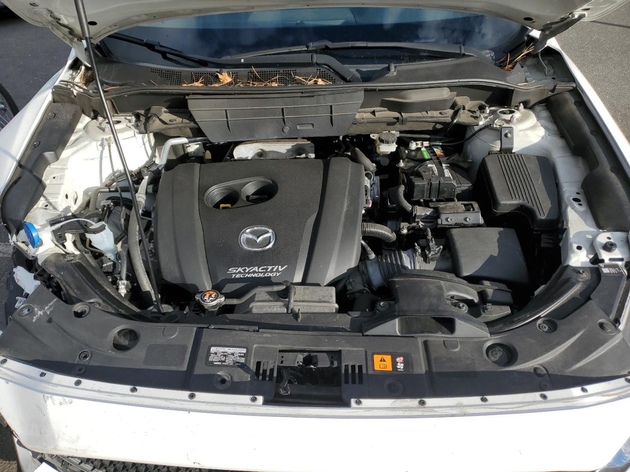2018 Mazda CX-5 VIN JM3KFBBMXJ0350232 Copart auction photo, front end / minor dent/scratches damage thumbnail 12