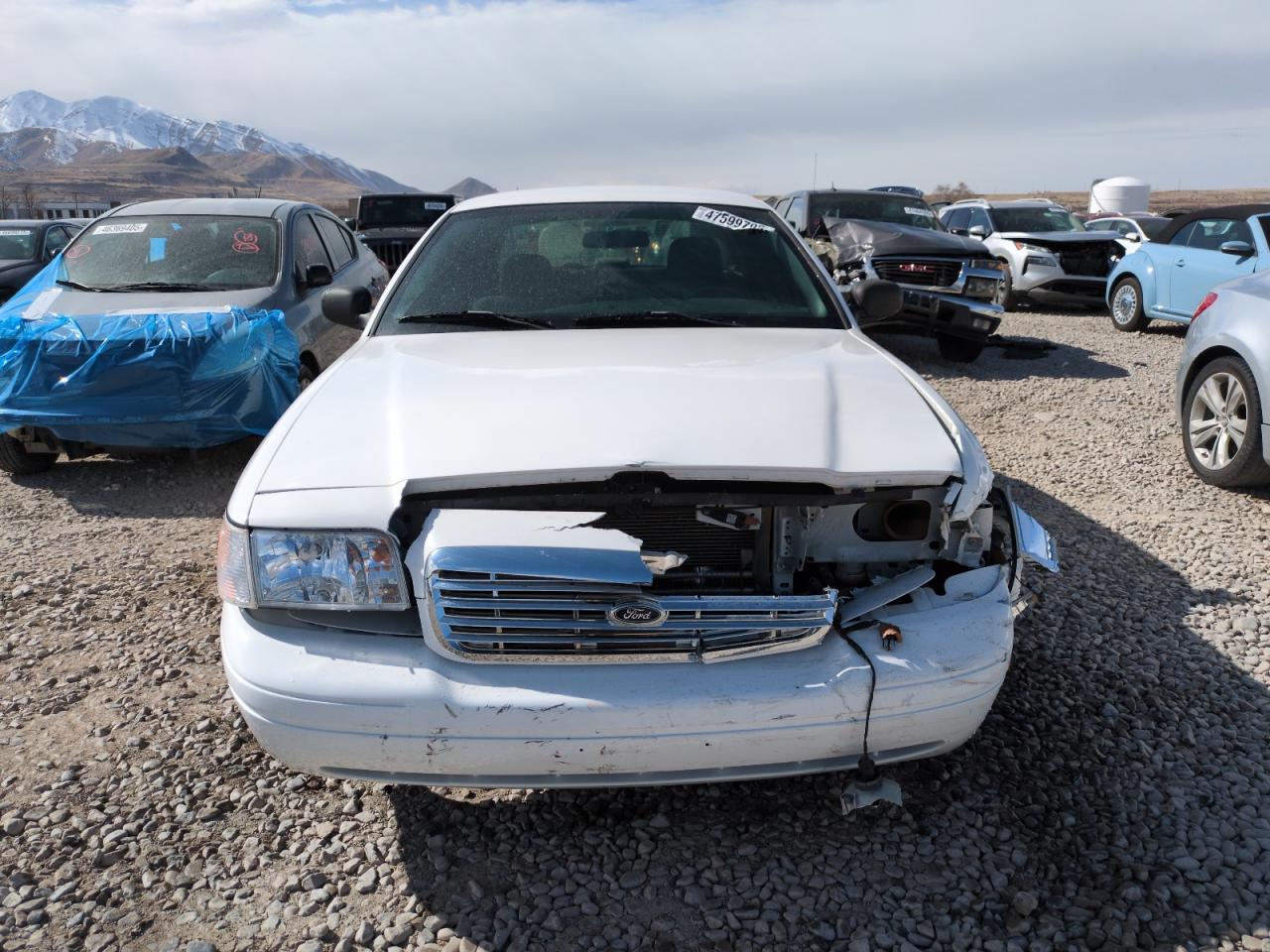 2008 Ford Crown Victoria VIN 2FAHP71V08X172632 Copart auction photo, side / front end damage thumbnail 5
