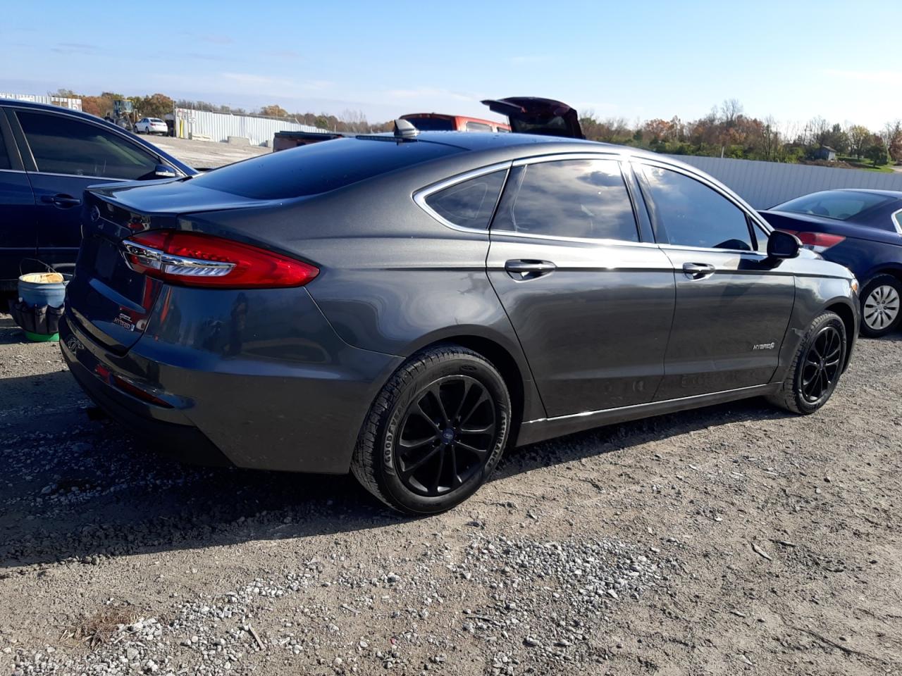 2019 Ford Fusion VIN 3FA6P0MU7KR282214 Copart auction photo, rear end damage thumbnail 3