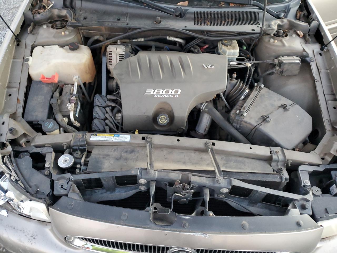 2000 Buick LeSabre VIN 1G4HP54K8Y4284551 Copart auction photo, front end damage thumbnail 11