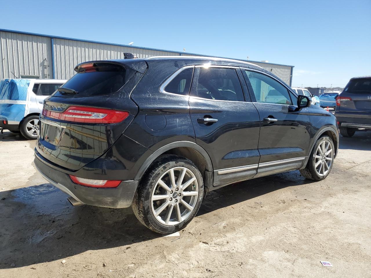 2019 Lincoln MKC VIN 5LMCJ3C93KUL53391 Copart auction photo, mechanical / minor dent/scratches damage thumbnail 3